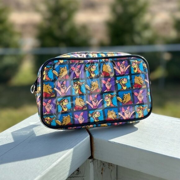 Disney | Vintage Winnie The Pooh and Friends Cosmetic Bag | One Size - Picture 1 of 12